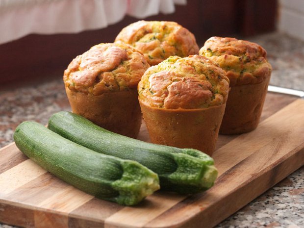 csm_54_muffins_with_goat_cheese_and_zucchini_13_0a12dab70b.jpg